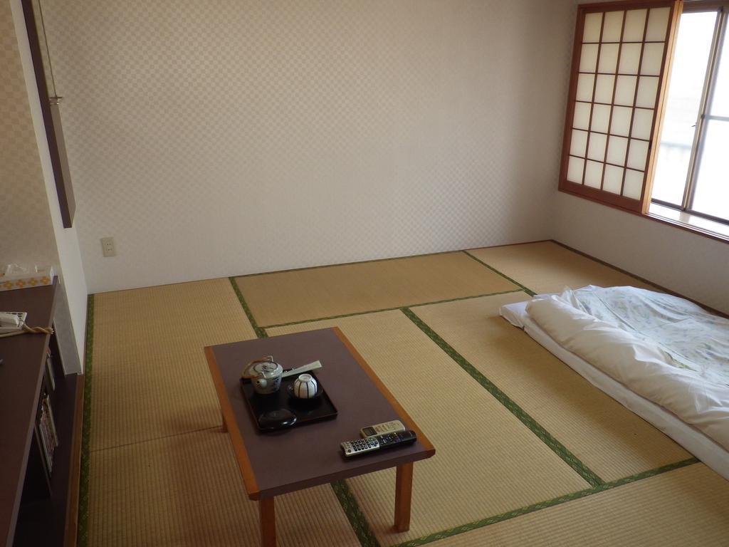 Uokagi Ryokan Nagoja Zewnętrze zdjęcie