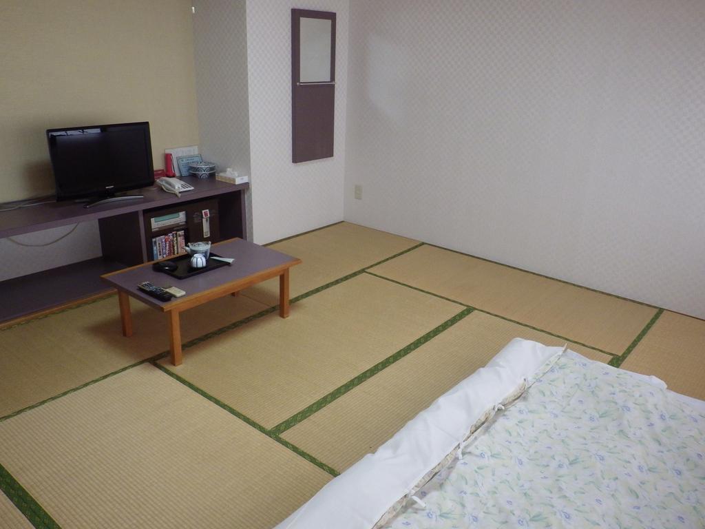 Uokagi Ryokan Nagoja Zewnętrze zdjęcie